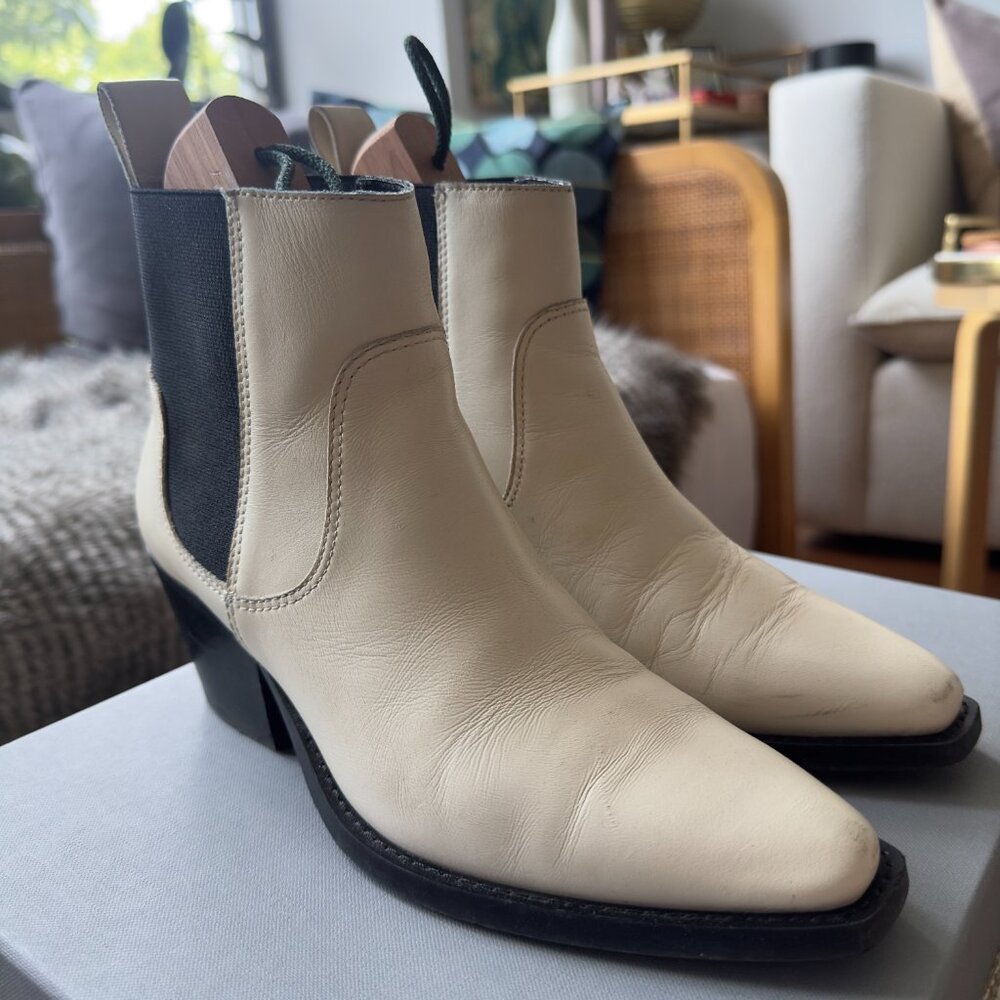 Everlane Leather Chelsea Booty